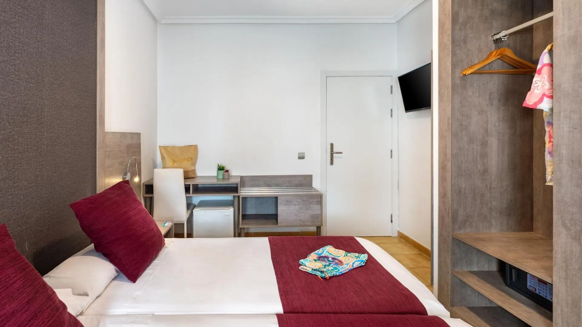 ***  Hotel Vibra Marco Polo II - Adults Only San Antonio Spanyolország
