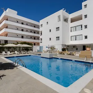 Apartamentos San Antonio Beach Appart hôtel