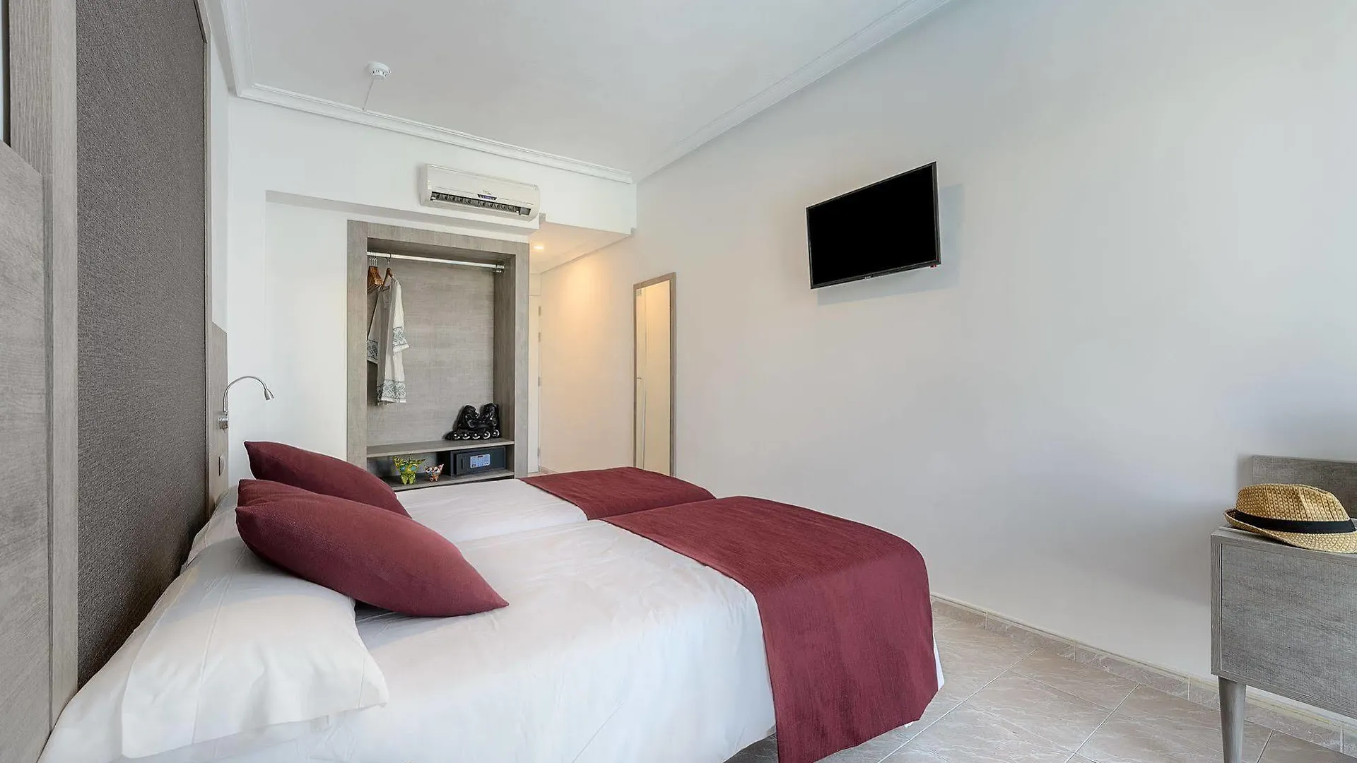 ***  Hotel Vibra Marco Polo II - Adults Only San Antonio  Spain